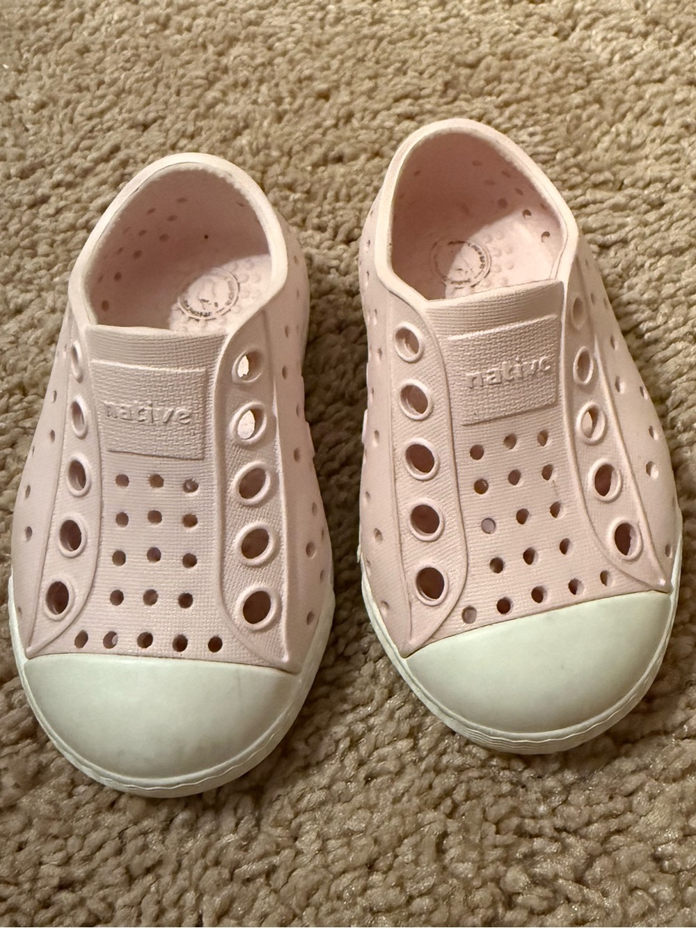Native Kids Slip-On Water Shoes in Pale Pink with White Toe